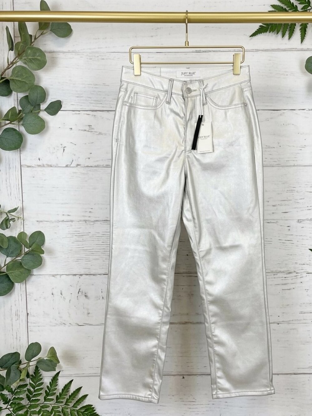 NWT Judy Blue Pants 3/26 Silver Metallic Holiday Sparkle Straight Tummy Control